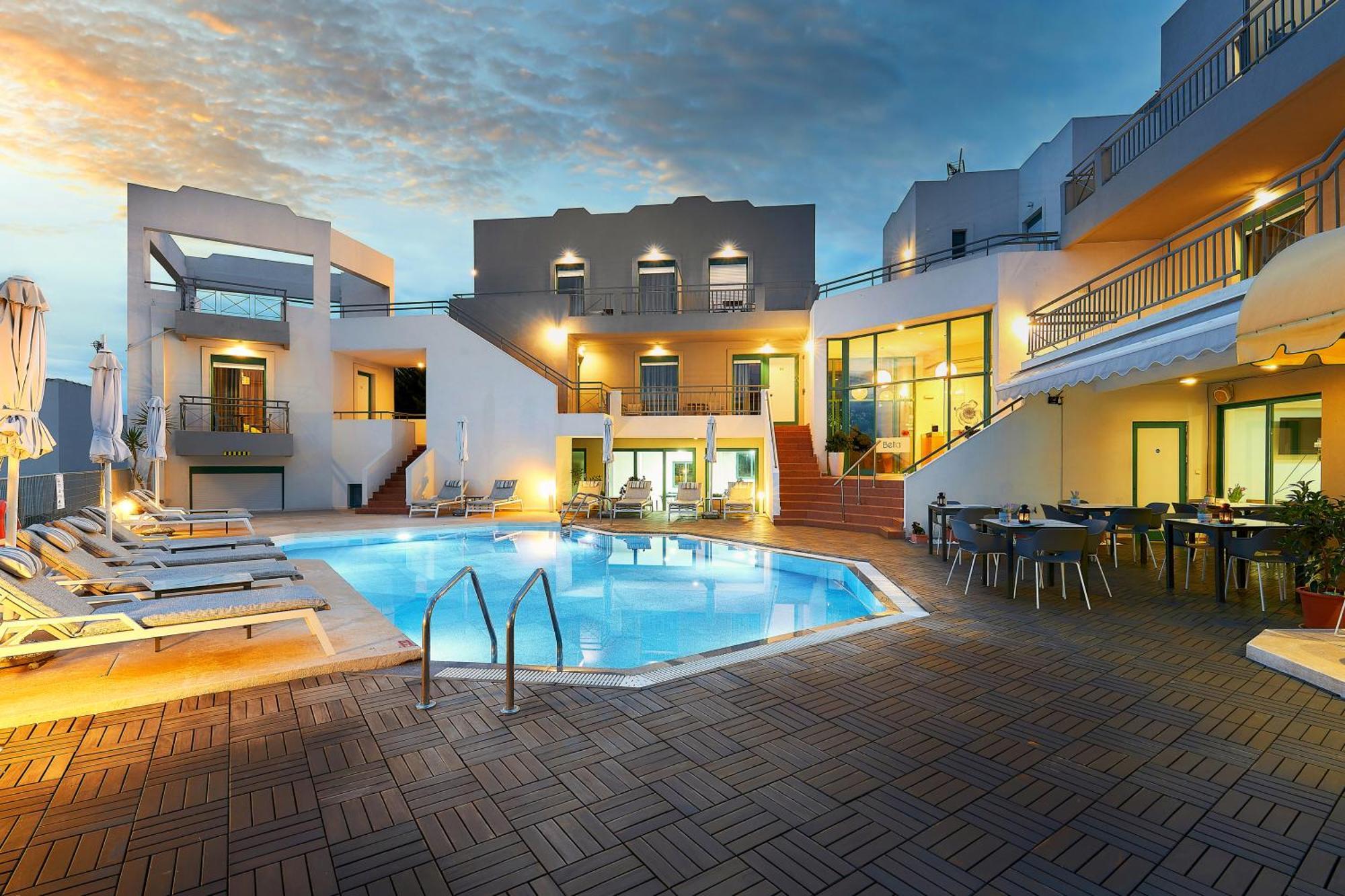 Bella Vista Hotel "By Checkin" ヘルソニソス エクステリア 写真