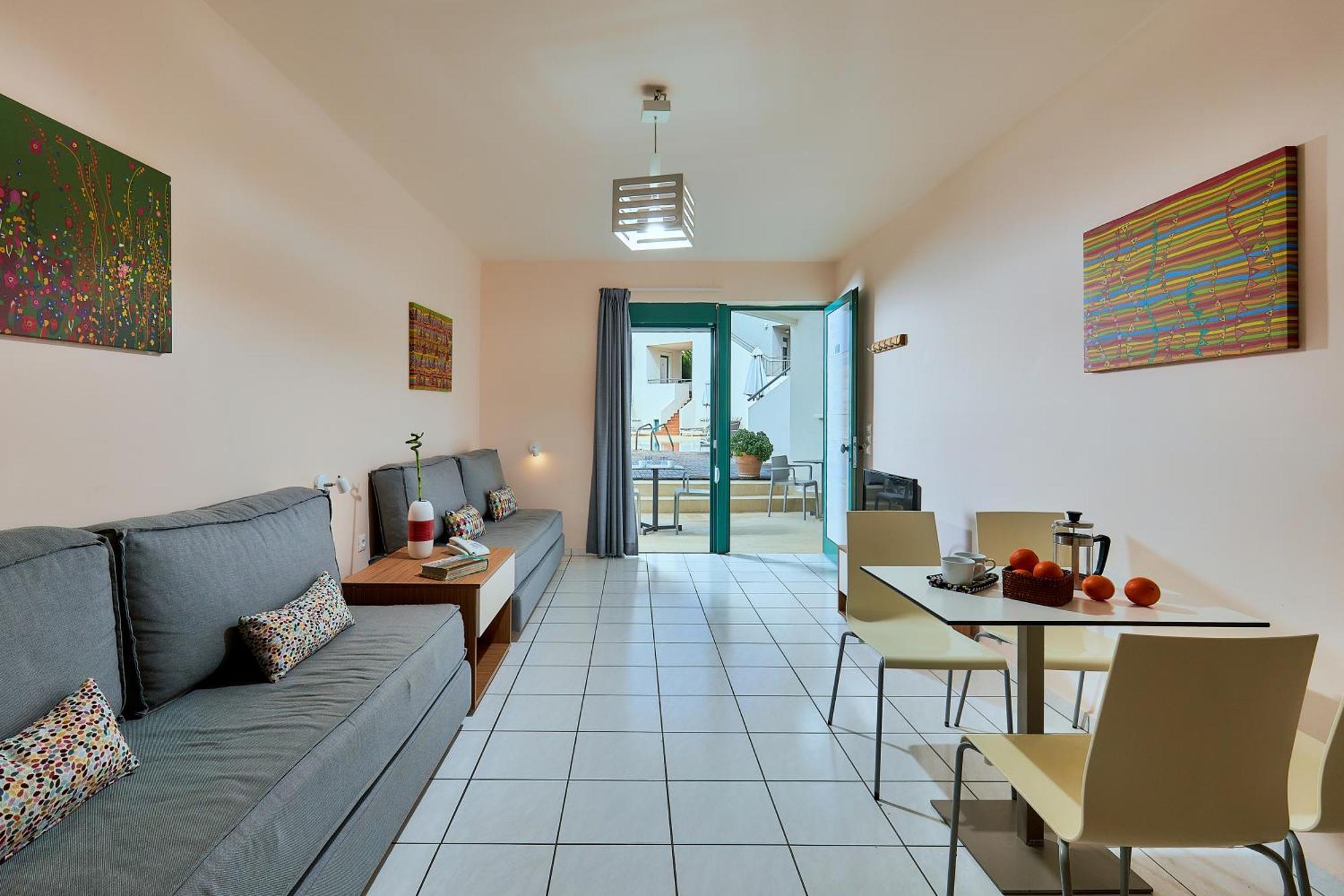 Bella Vista Hotel "By Checkin" ヘルソニソス エクステリア 写真