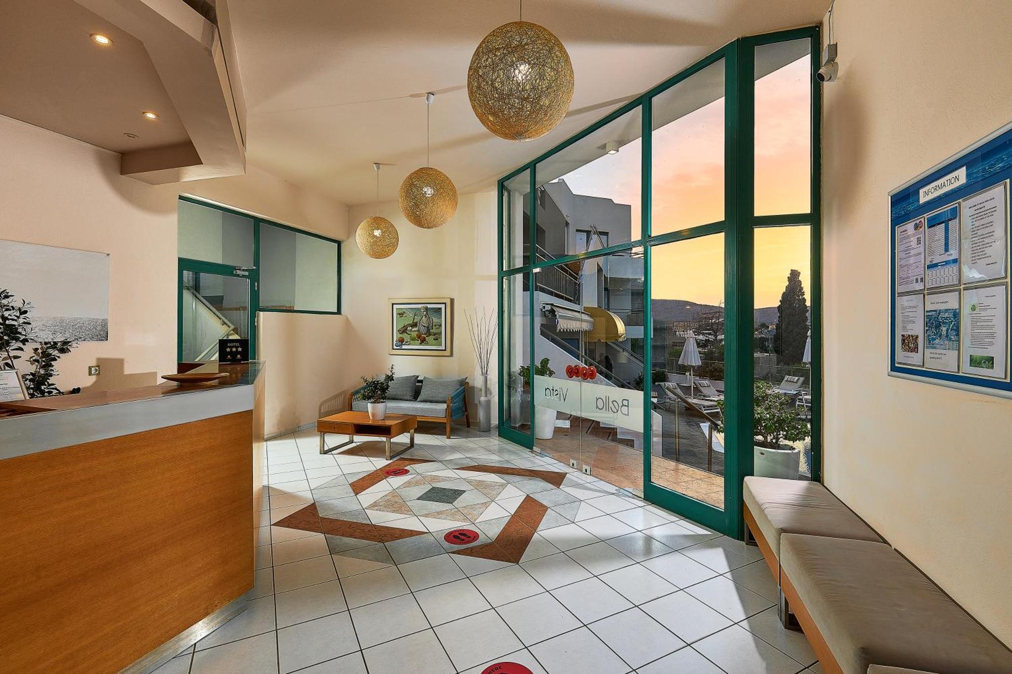 Bella Vista Hotel "By Checkin" ヘルソニソス エクステリア 写真