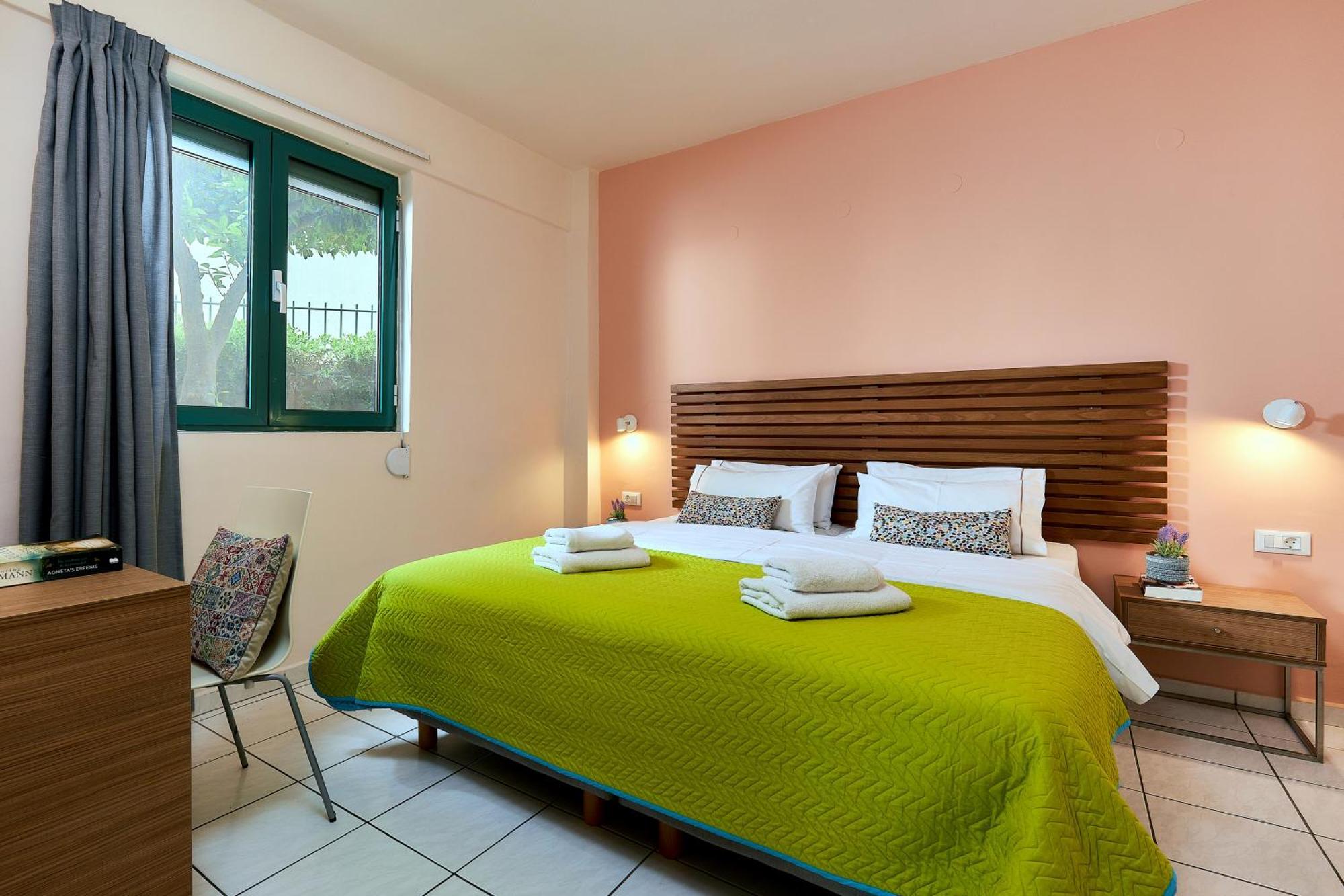 Bella Vista Hotel "By Checkin" ヘルソニソス エクステリア 写真
