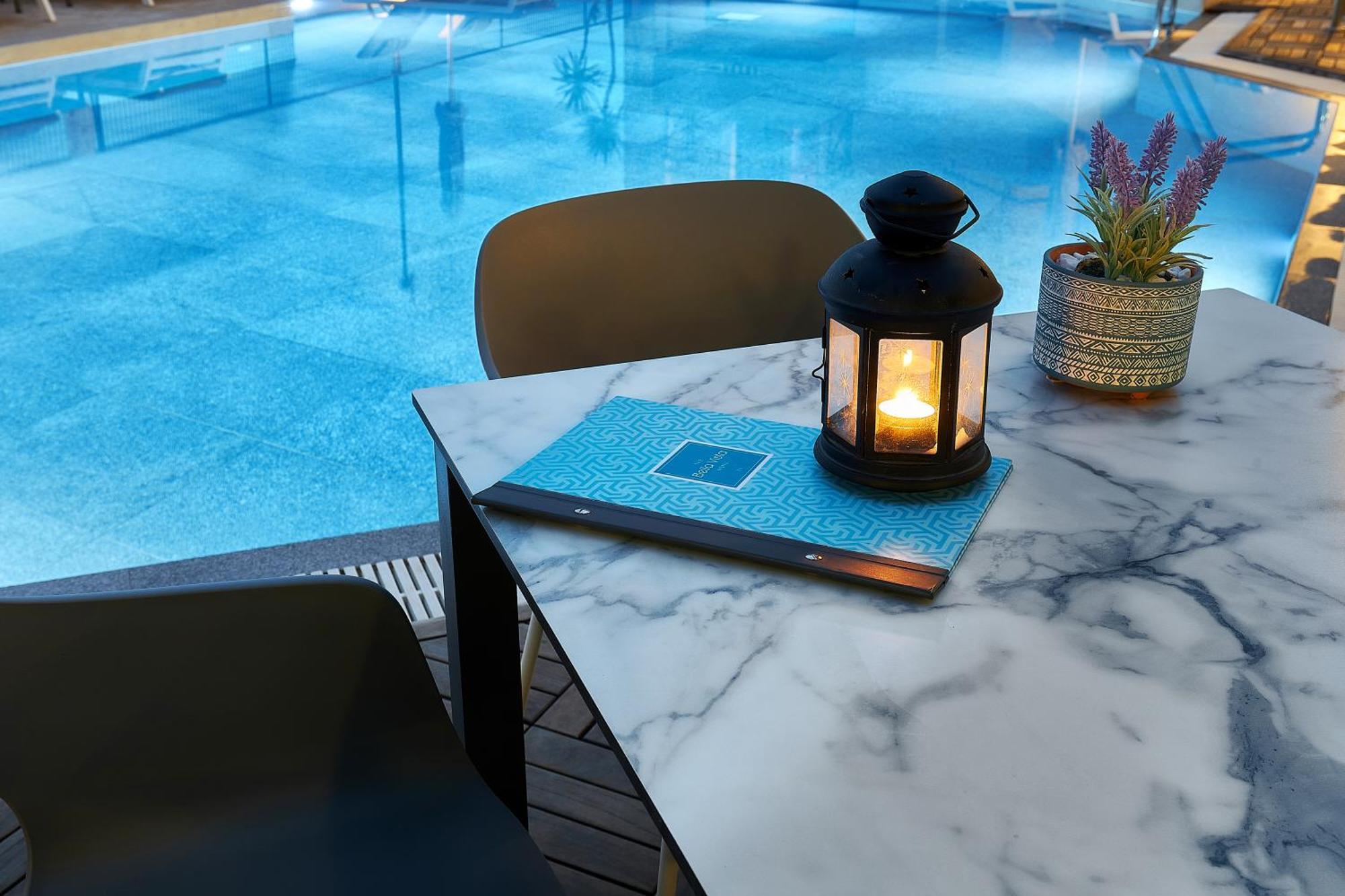 Bella Vista Hotel "By Checkin" ヘルソニソス エクステリア 写真
