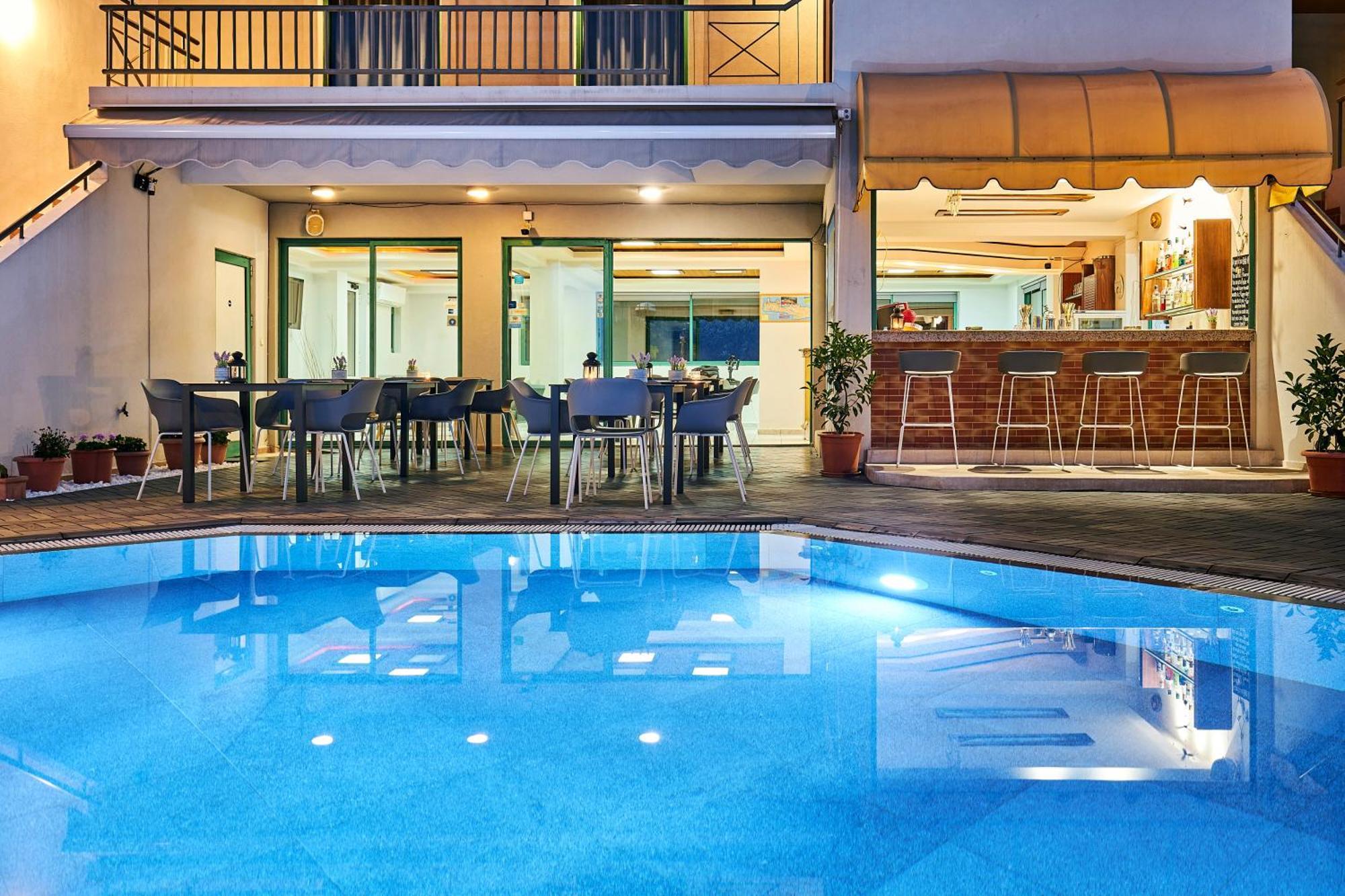 Bella Vista Hotel "By Checkin" ヘルソニソス エクステリア 写真